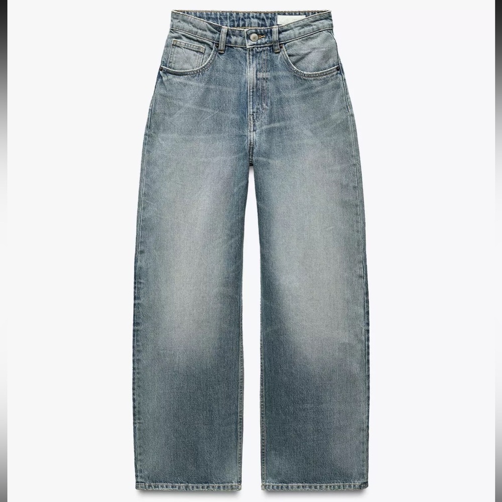 Zara High Rise Straight Jeans - Light Blue 13”